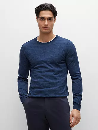 BOSS | Pullover Slim Fit LENO-P
Marque: BOSS
Couleur: bleu
Catégories: Mode,Homme
Longueur des manches: Manches longues
Encolure: Col rond
Matière: Tricot,Laine vierge
Motif: Uni
Coupe (vêtement d'extérieur): Slim
Style: Smart Business | blau